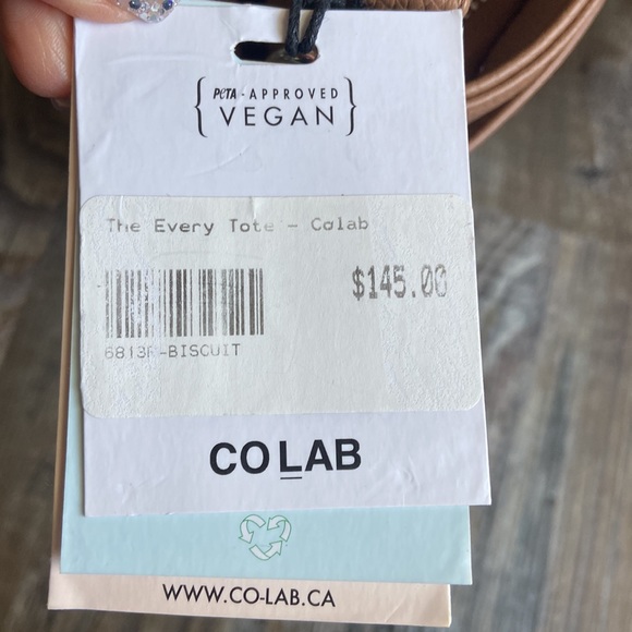 * NWOT* Colab | The Every Tote - Vegan - Picture 13 of 13